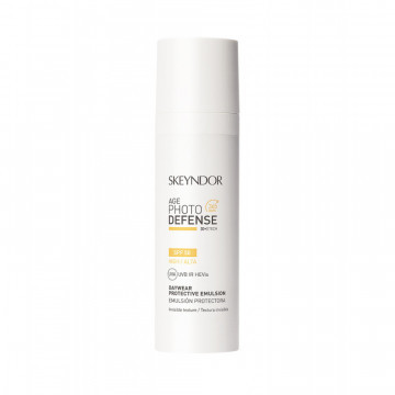 Дневная защитная эмульсия с невидимой текстурой SPF 50 Daywear Protective Emulsioin - Линия Age Photo Defense 365, 30 мл Skeyndor